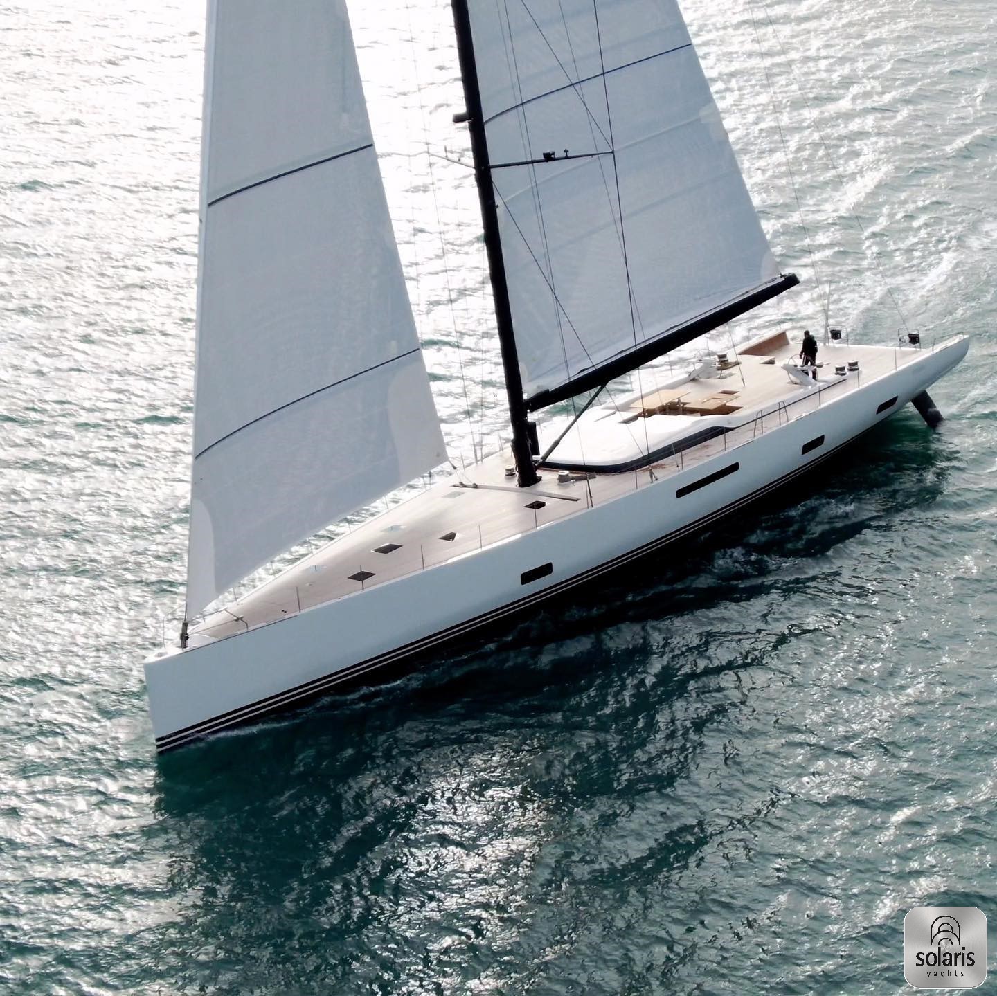 Solaris110_Composite_Pre-Preg_Carbon_Fiber_Yacht_Sailing_Test